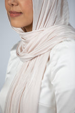 Load image into Gallery viewer, Creme