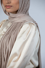 Load image into Gallery viewer, Chai Latte