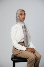 Load image into Gallery viewer, Oyster Mink